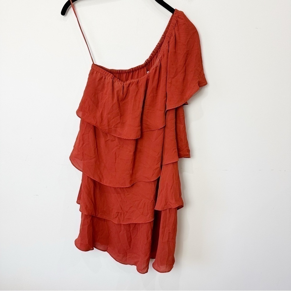 Urban Outfitters x Alice Iseult One Shoulder Tiered Mini Dress Terra Cotta - Picture 5 of 10